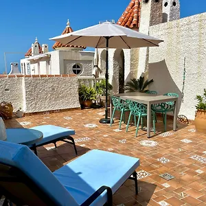 https://cosy-apartment-with-lovely-rooftop-terrace.es-andalucia.com